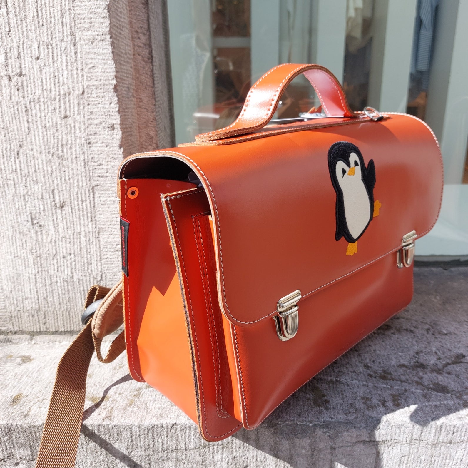 Boekentasje Own Stuff kleuter OS.014 laké roest pinguin