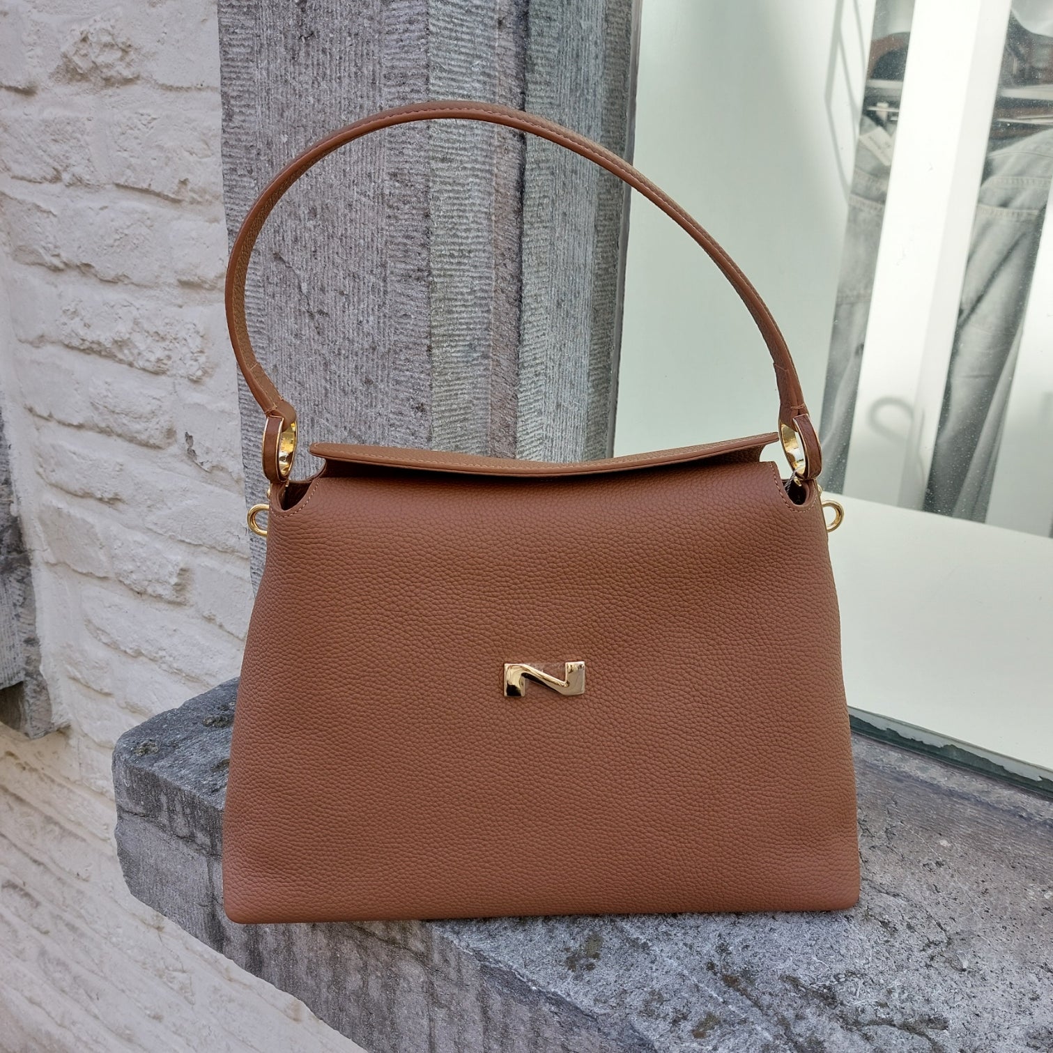 Camelia Nathan-Baume setter