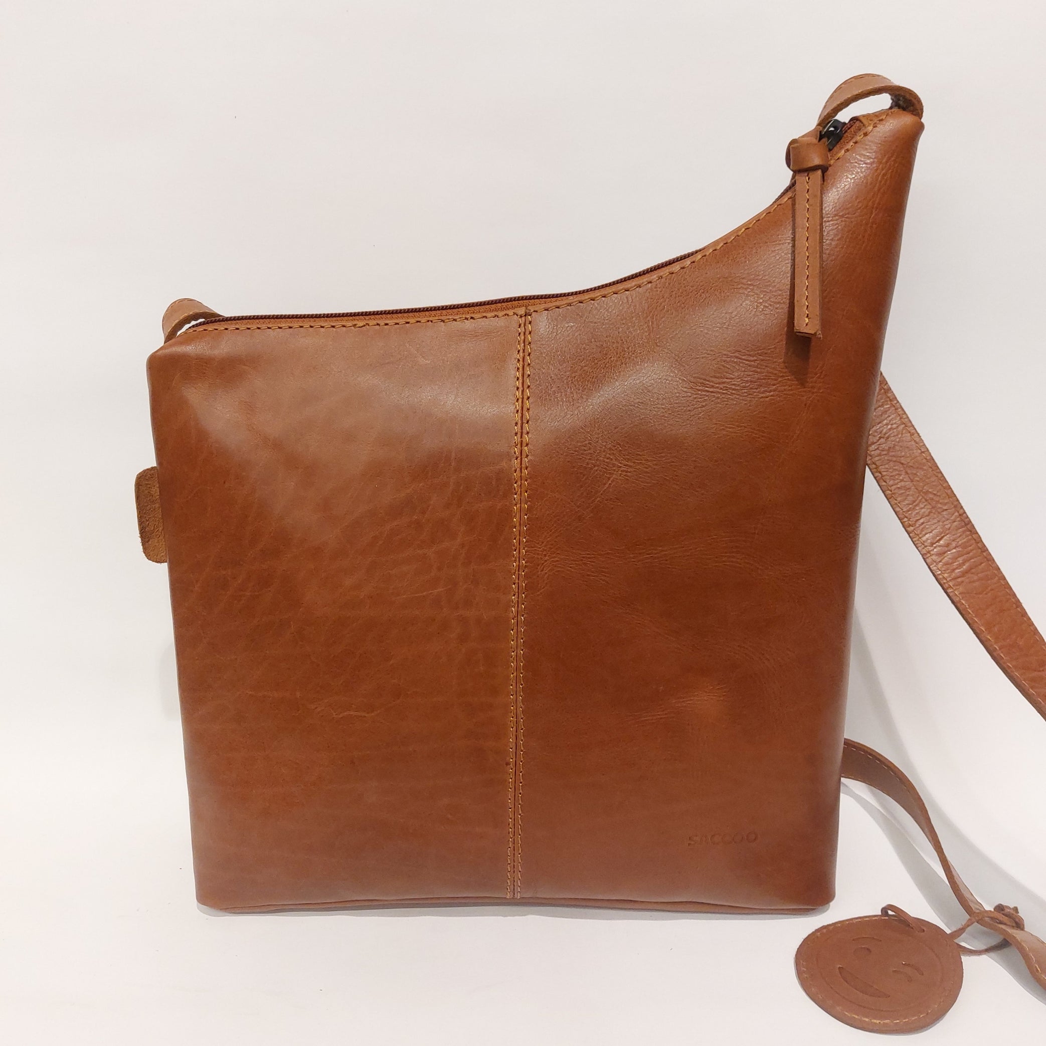 Handtas leder Saccoo Pista