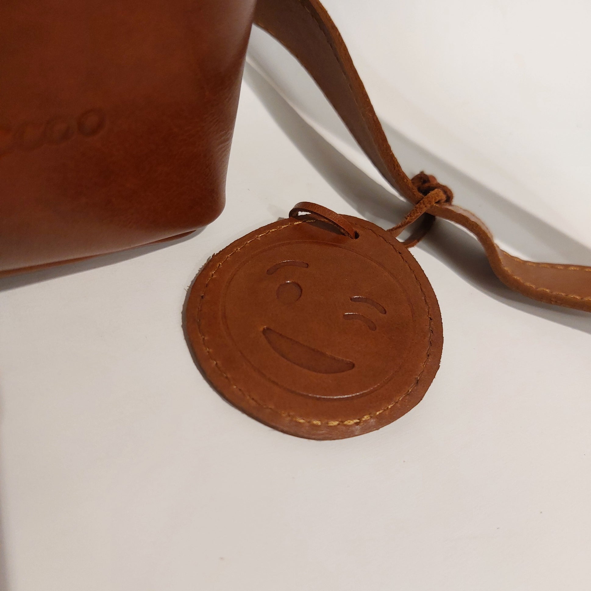 Handtas leder Saccoo Pista