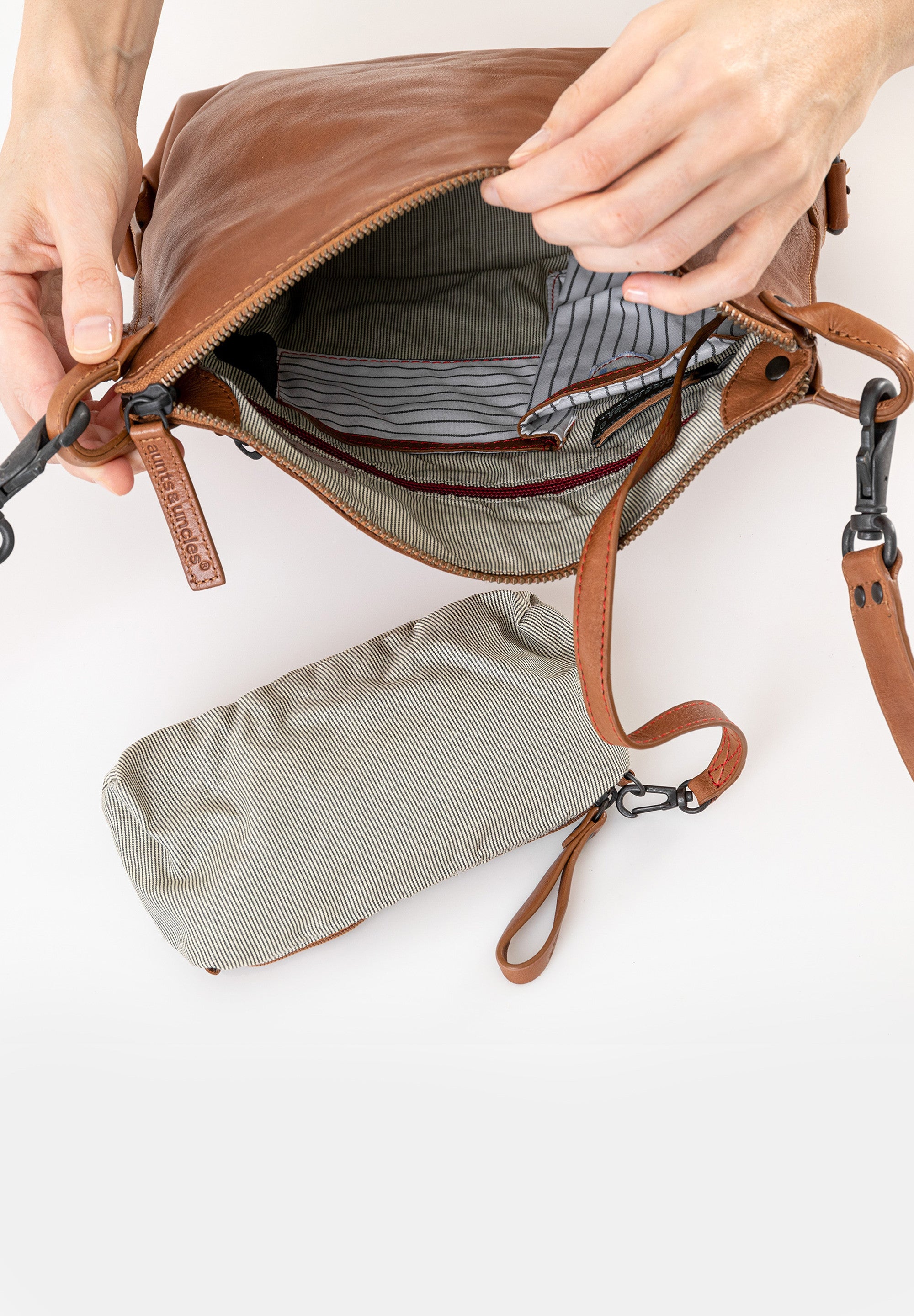 Crossbody tas leder Aunts and Uncles