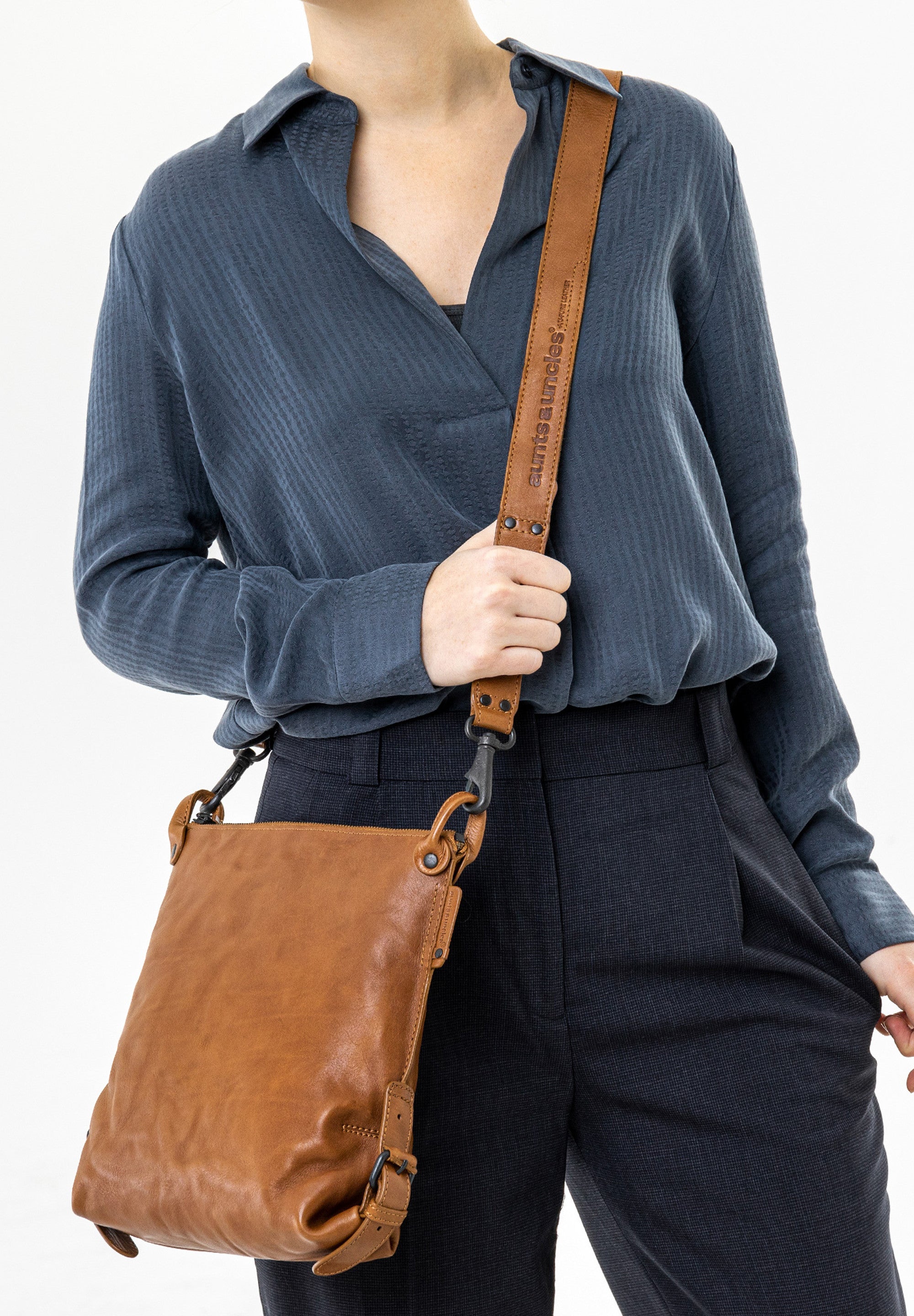 Crossbody tas leder Aunts and Uncles