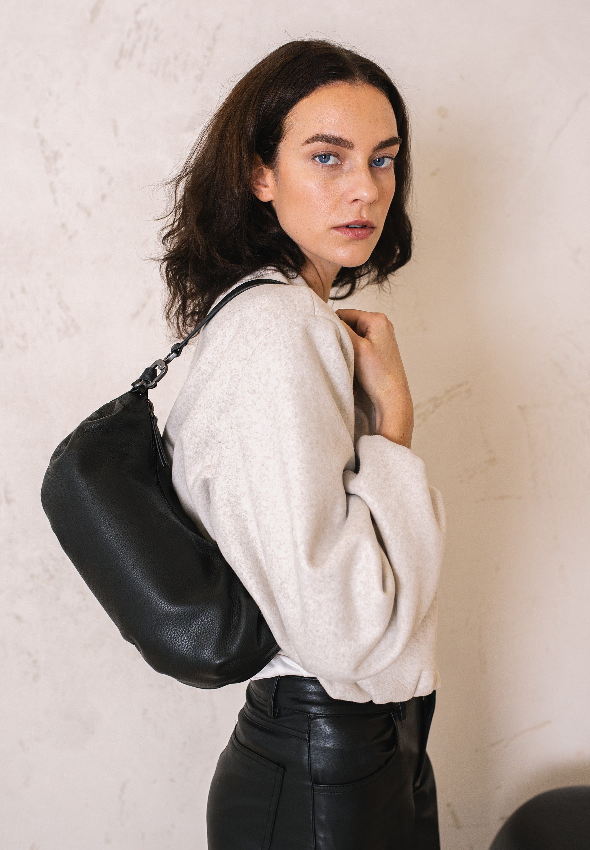 Crossbody Aunts & Uncles Sparkle