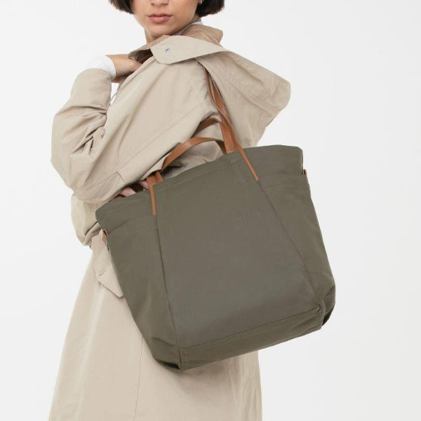 Shopper Aunts & Uncles