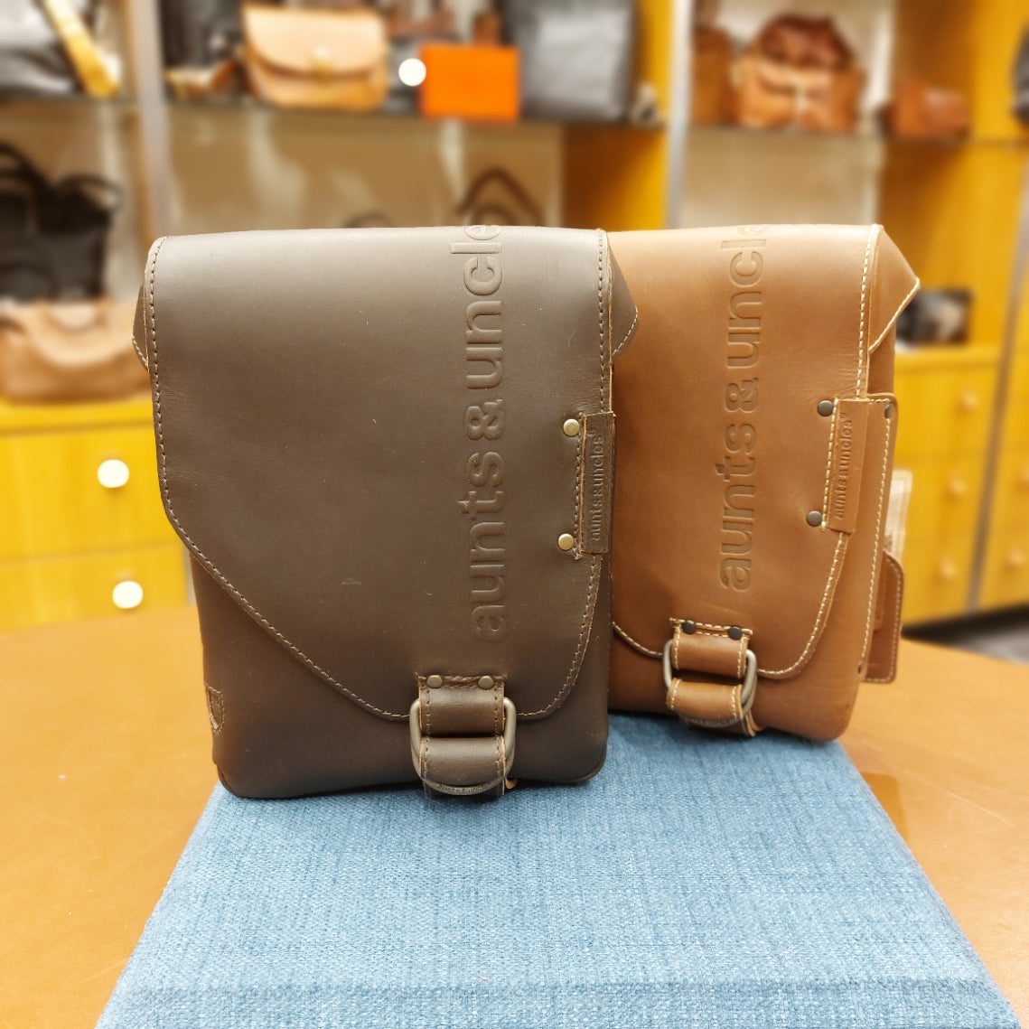 Tas Aunts & Uncles Jade