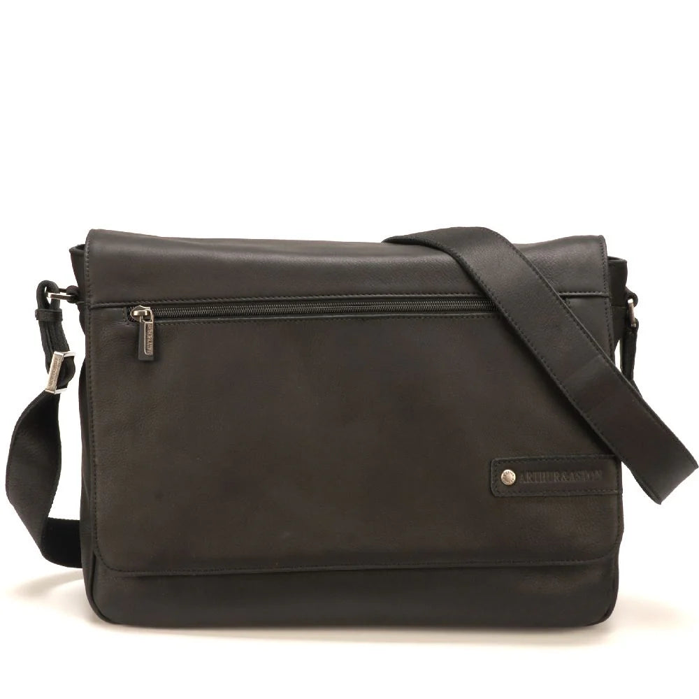 Postbag A & A Oscar 1978-04