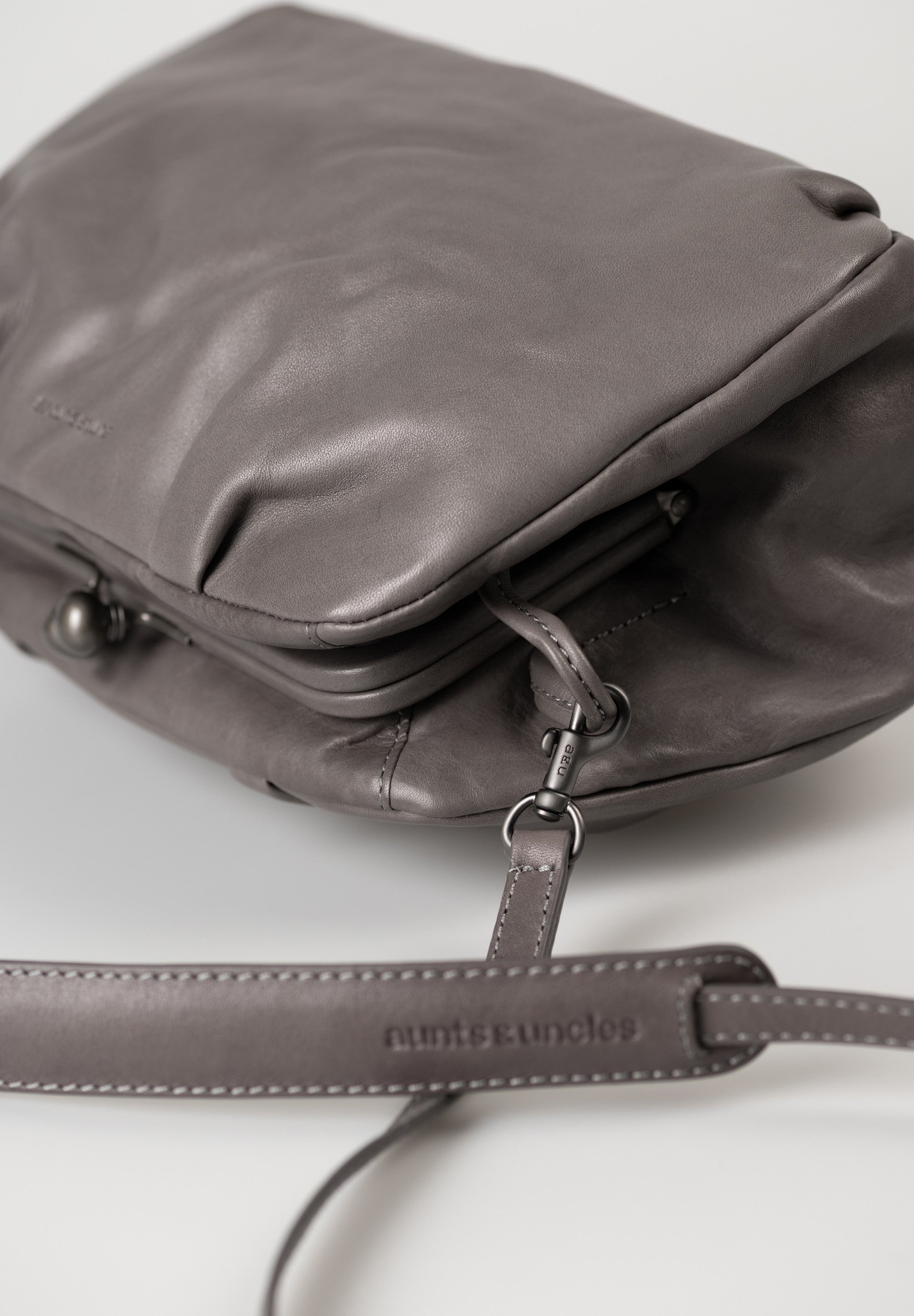 Handtas Aunts & Uncles Mrs. Frosting