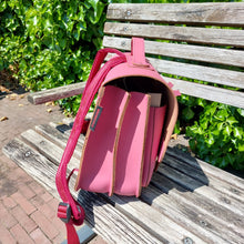 Afbeelding in Gallery-weergave laden, Boekentas Own Stuff lagere school OS.048 antique pink
