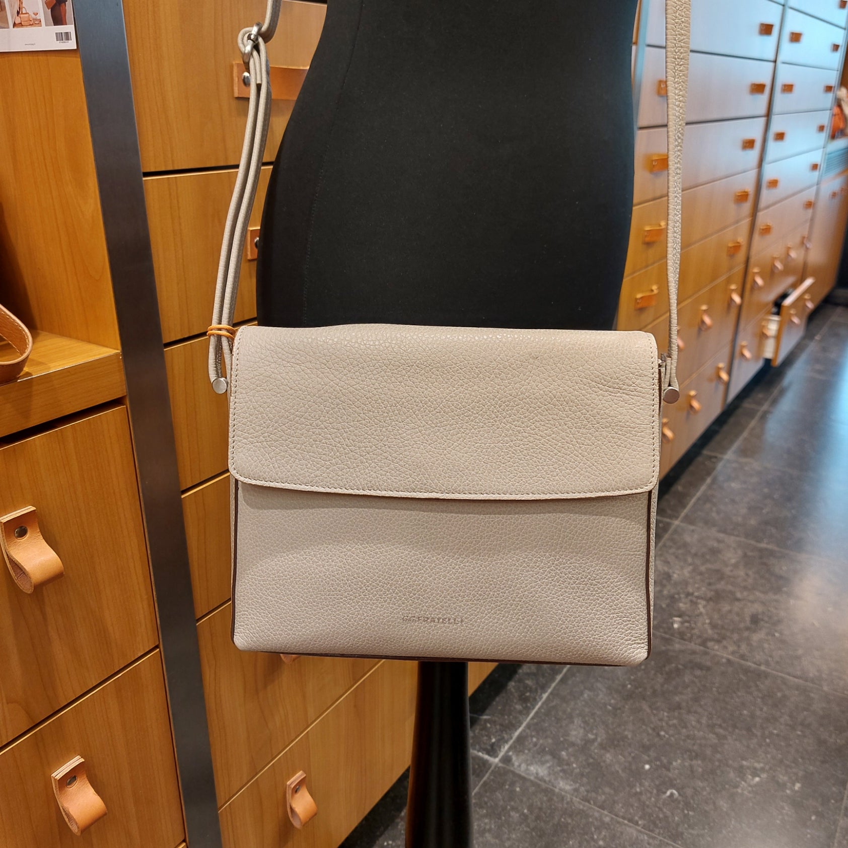 Handtas Gigi Fratelli ROM0125