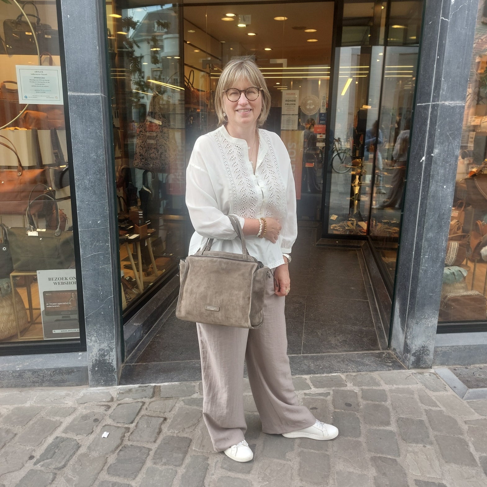 Handtas soepel suède Gianni Chiarini