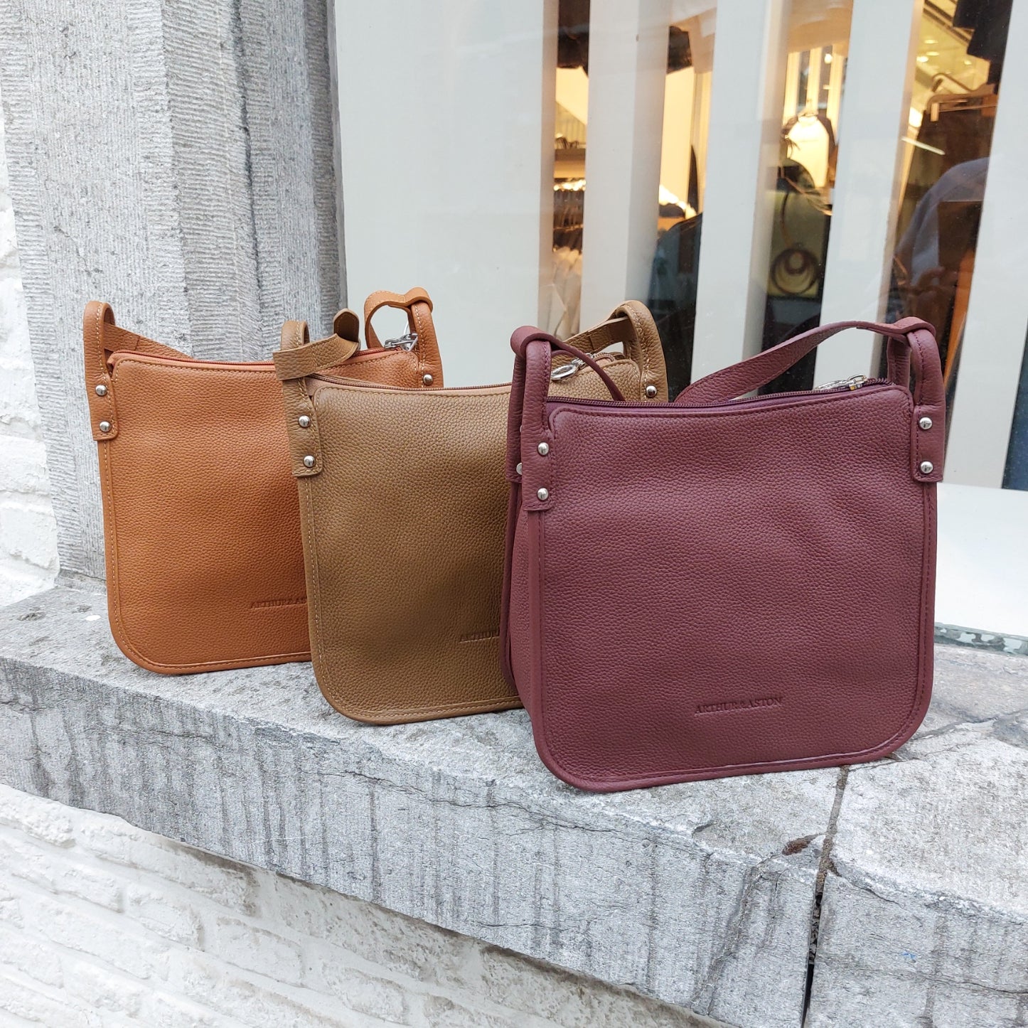 Handtas leder Arthur & Aston