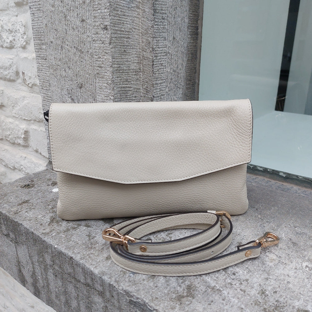 Envelop leder Gianni Notaro