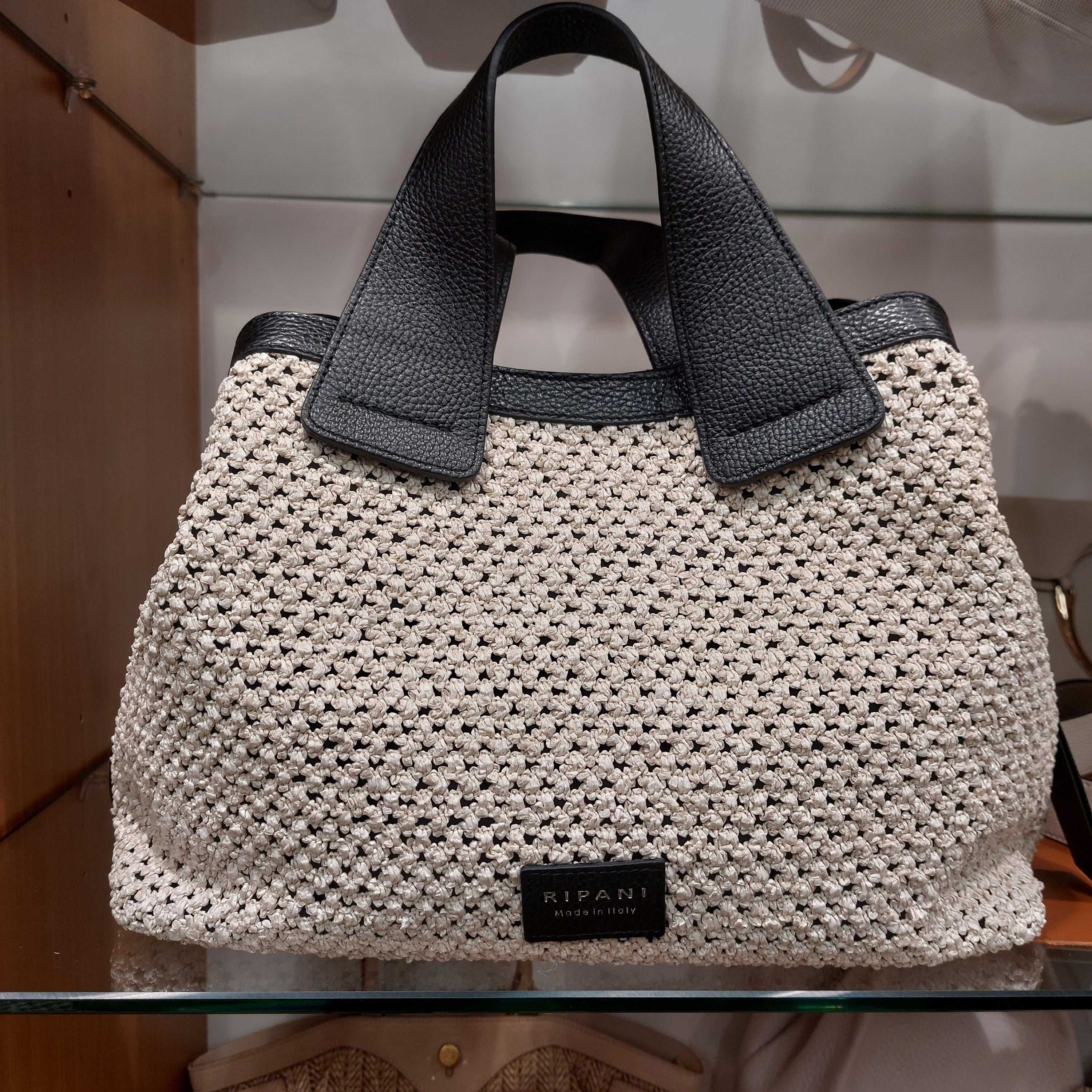 Handtas Ripani Nadia