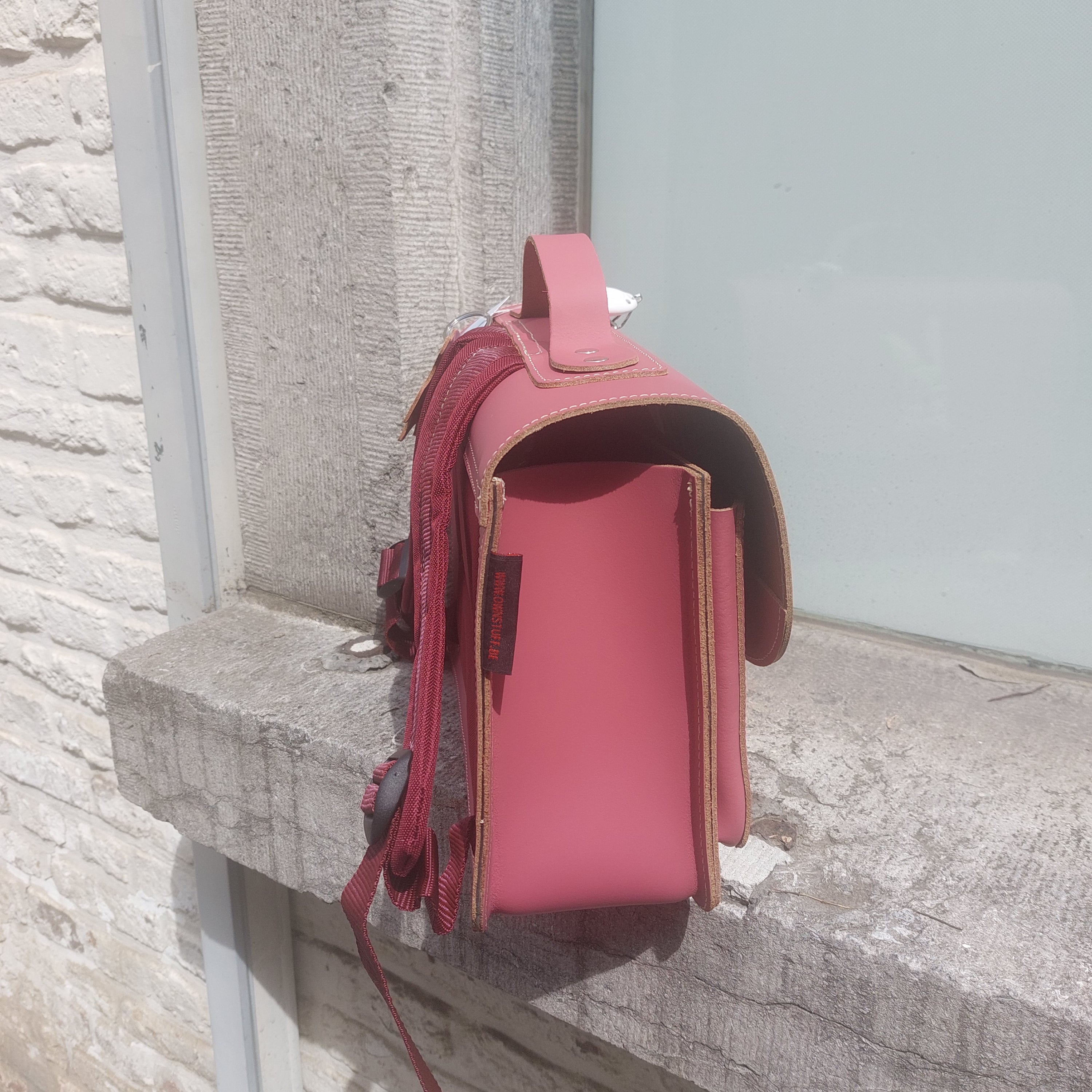 Boekentasje Own Stuff kleuter OS.012 Antiek Pink Rabbit