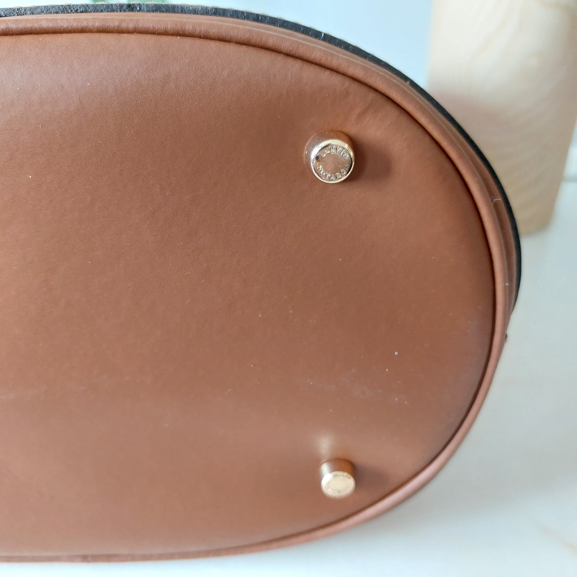 Schoudertas leder Carol J. 390 onderkant