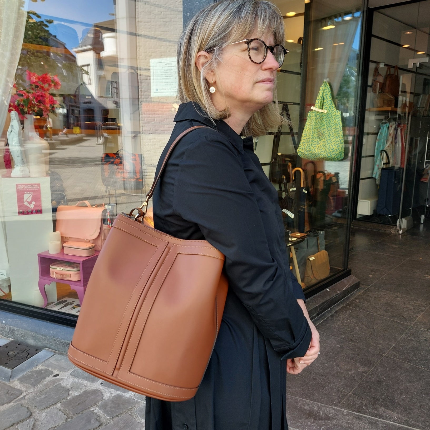 Schoudertas leder Carol J. 390 cognac