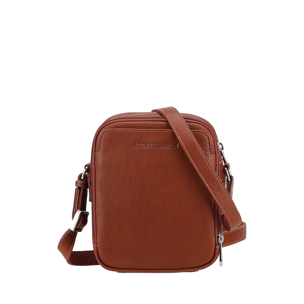 Tas Arthur & Aston Ange