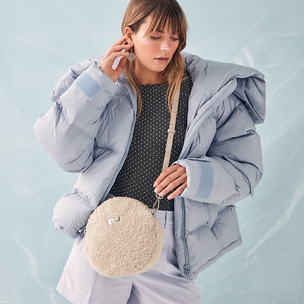 Leren crossbody tas Dora Shearling