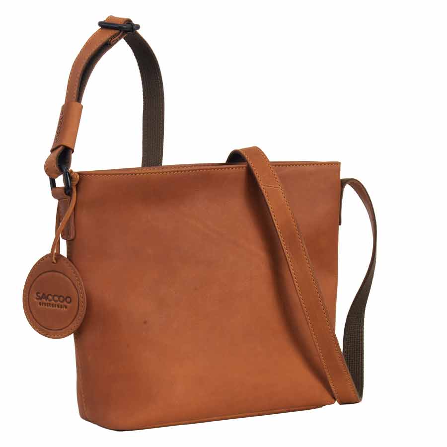Crossovertas Saccoo Grenada M