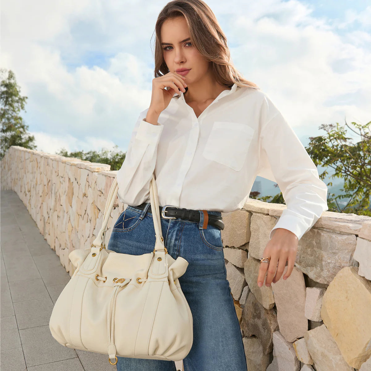 Handtas leder Arthur & Aston Camille