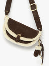 ETRIER ALPIN crossbody tas van suèdeleer met klepsluiting