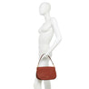 Gianni Chiarini Olga handtas in maxi-grain leer – vooraanzicht met flap