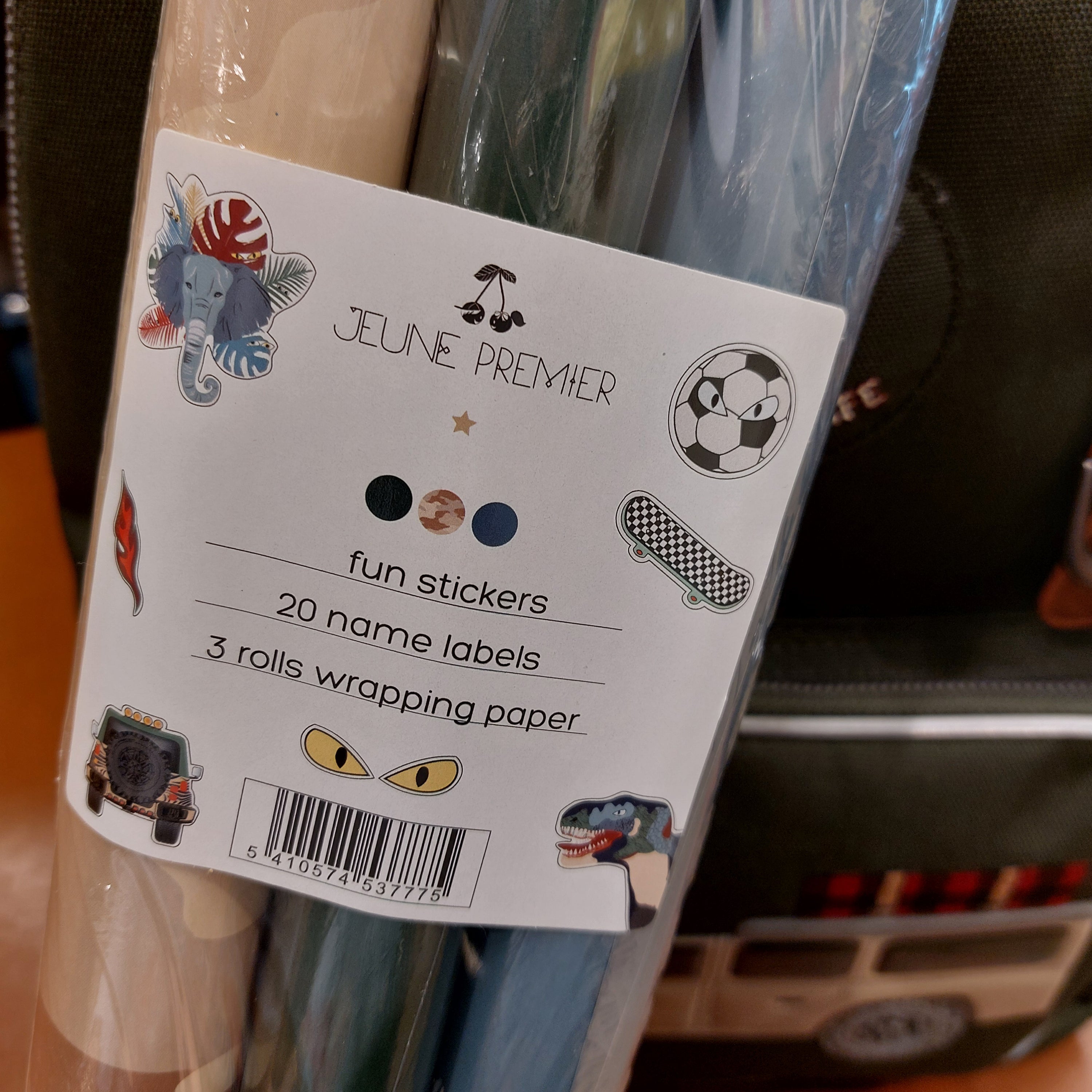 GRATIS kaftpapier met labels JEUNE PREMIER bij aankoop boekentas/rugzak