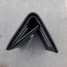 Afbeelding in Gallery-weergave laden, Portefeuille leder Yves Renard
