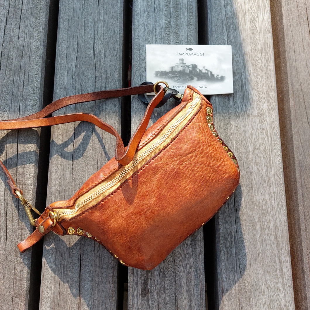 Handtasje/bumbag Campomaggi 2061