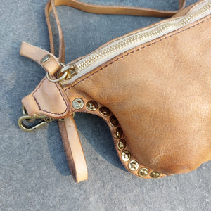 Handtasje/bumbag Campomaggi 2061