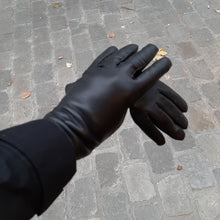 Afbeelding in Gallery-weergave laden, Handschoenen DAMES leder met cachemire zwart
